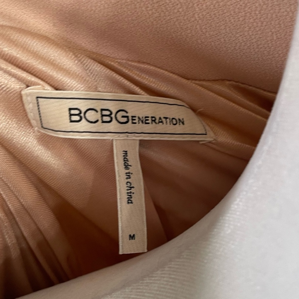 Like New Bcbgeneration Tuxedo Blazer In Pink Sz M - image 6